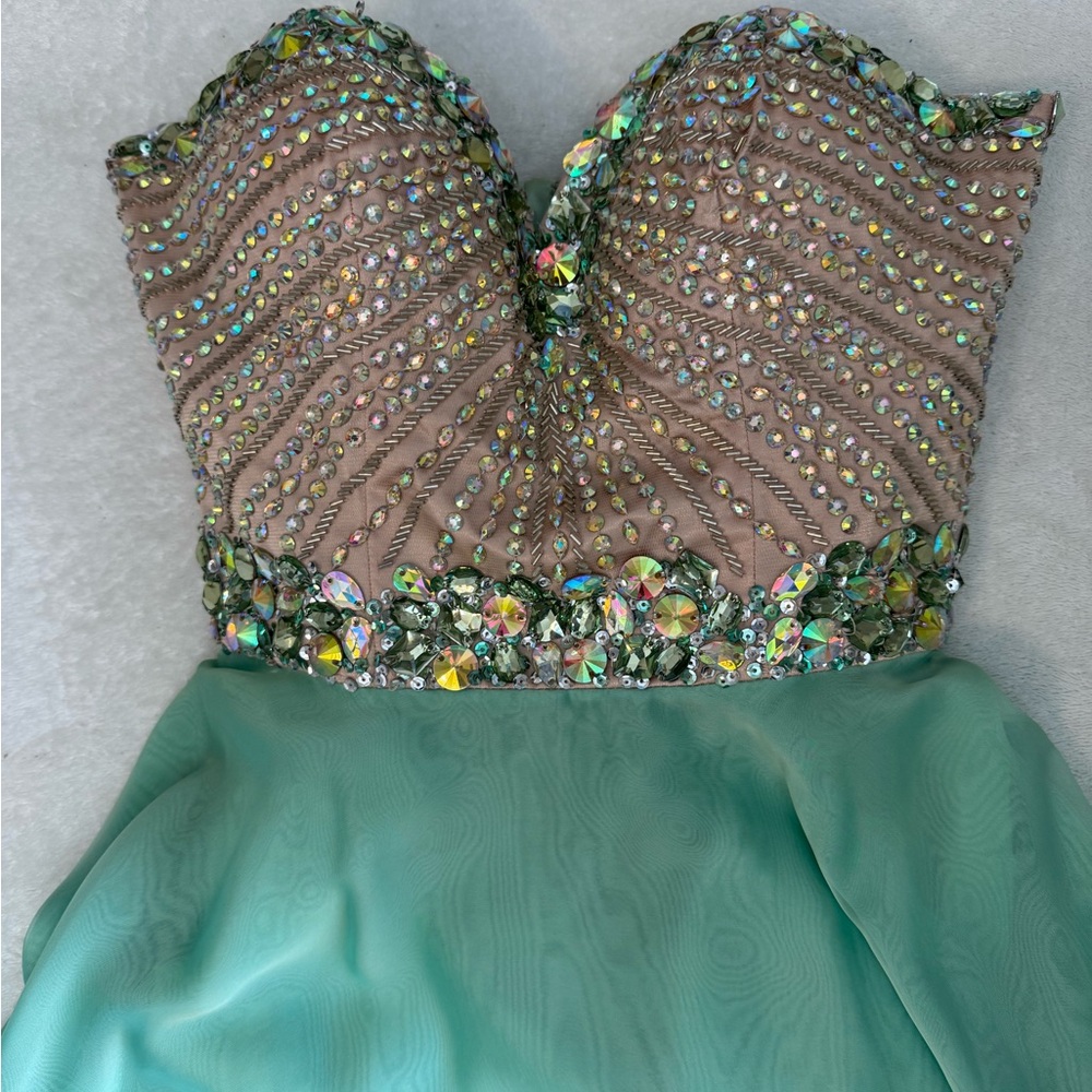 #7 - Sherri Hill Prom Dress Size 0